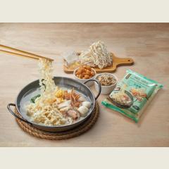 刀削面(清汤汤底)</br>Knife-Sliced Noodles (Clear Soup Base) 80gm
